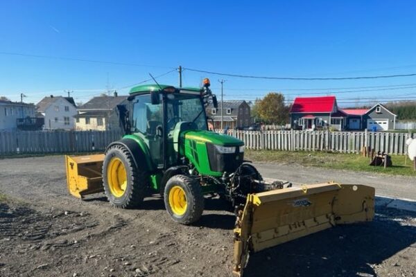 Tracteur John Deere 4066R 2018