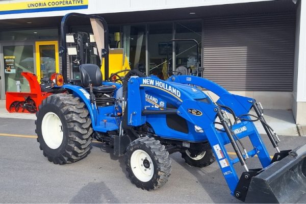 TRACTEUR NEW HOLLAND WORKMASTER 35 2023