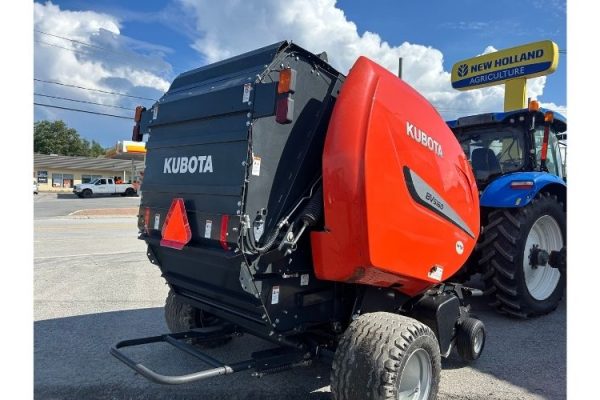 PRESSE À BALLES RONDES KUBOTA BV5160 2018